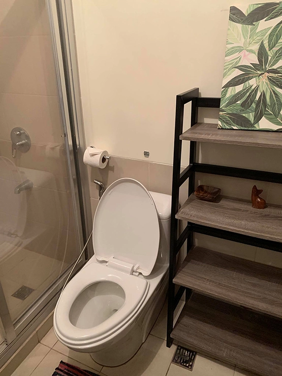 Shared toilet of room A422 in Bristle Ridge DMCI Baguio Accommodation