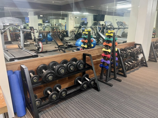 Escala Tagaytay - Gym