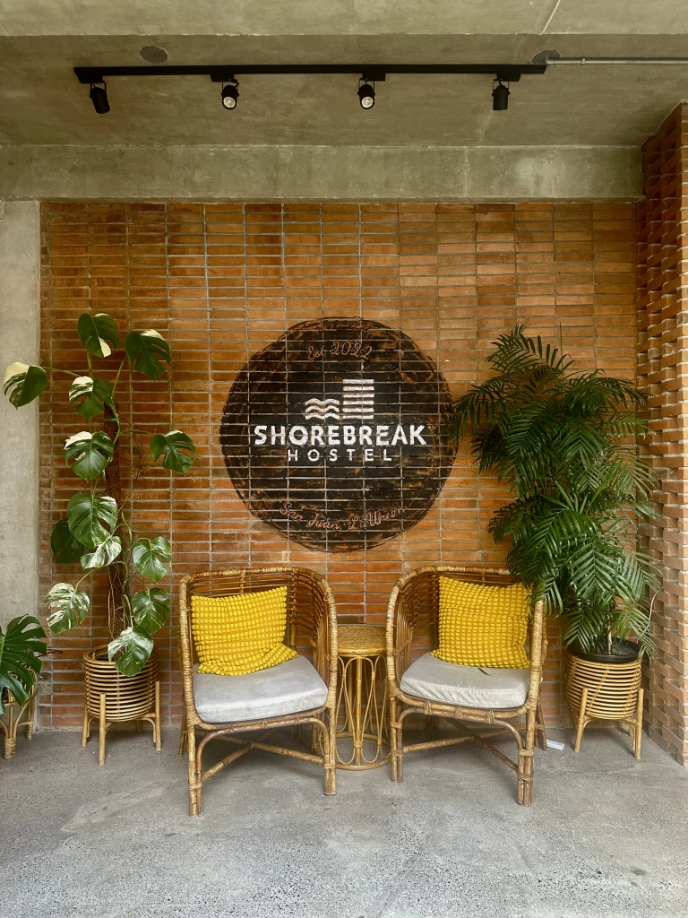 Shorebreak Hostel La Union