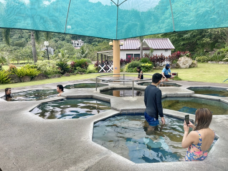 88 spa and hotspring resort laguna - Octagon pool