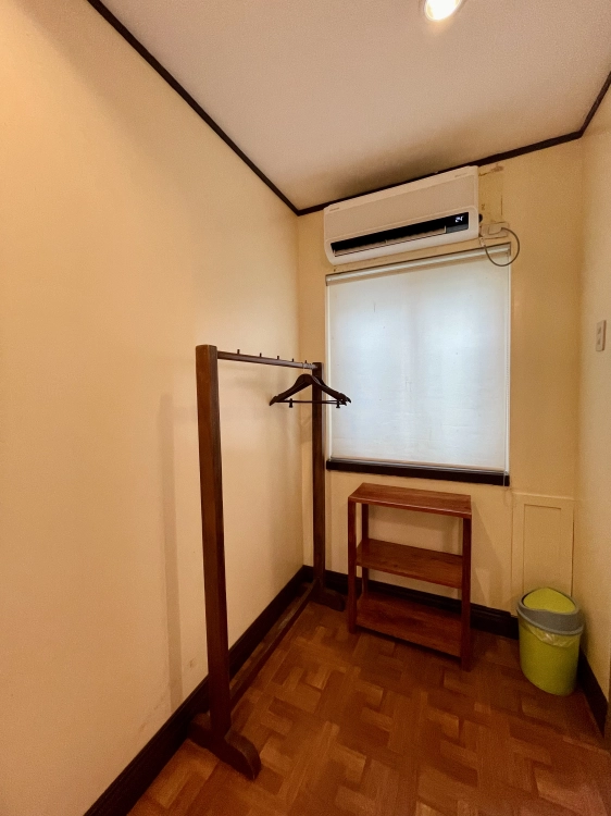 88 spa and hotspring resort laguna - standard room hanger