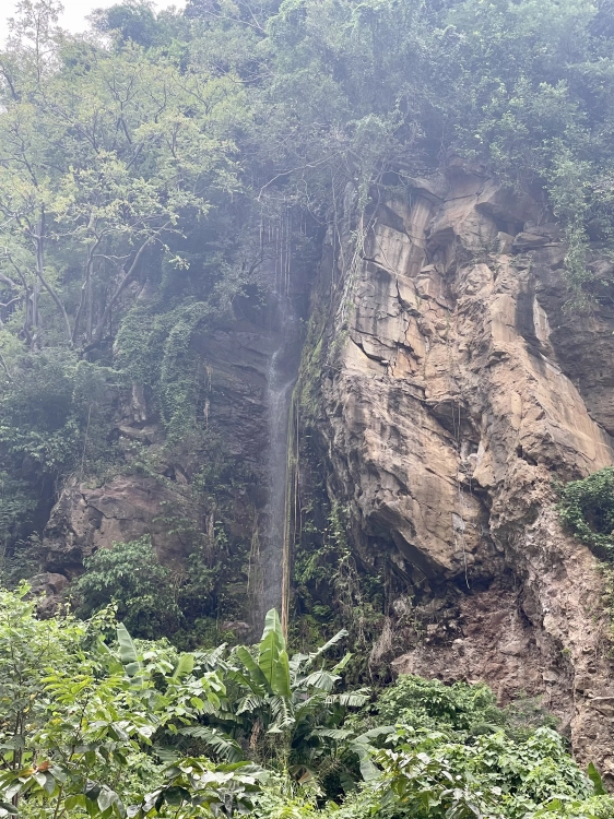 88 spa and hotspring resort laguna - Waterfall