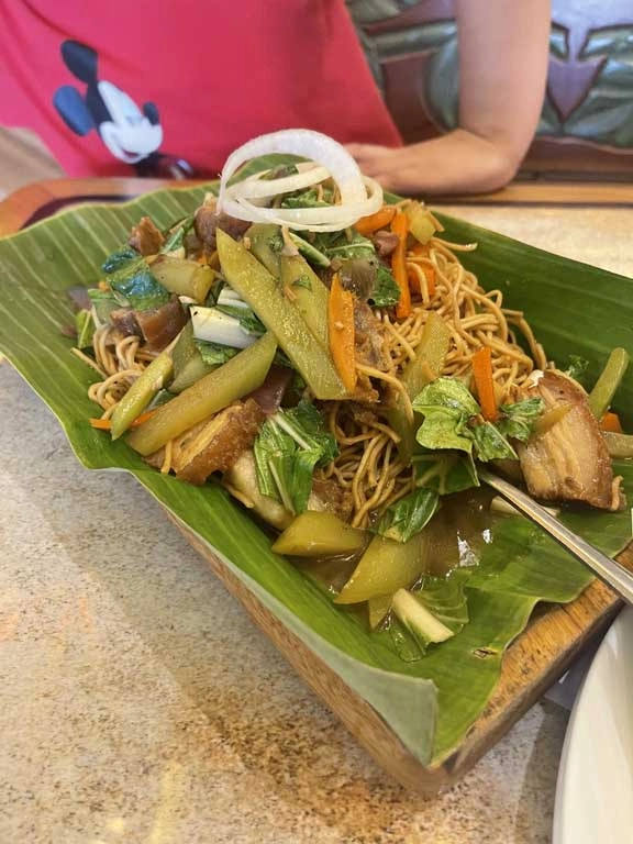 Buddy's Restaurant - Pancit habhab