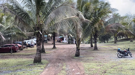 Chandava lake resort cavinti laguna - Parking area