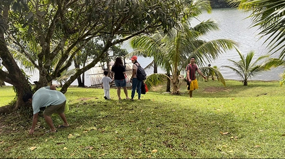 Chandava lake resort cavinti laguna - To the floating cottage