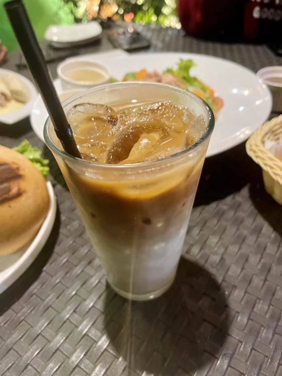 Herbs and beans Pila Laguna - Iced coffee - White Mocha
