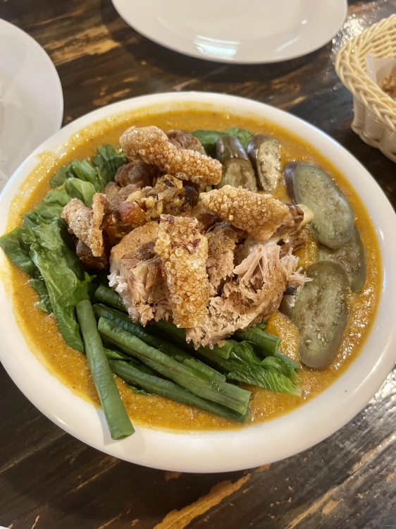 Herbs and beans Pila Laguna - Kare-kare bagnet