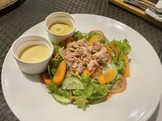 Herbs and beans Pila Laguna - Tuna Salad