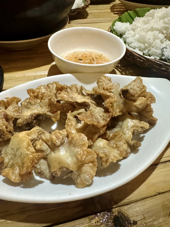 Makiling Ihawan Garden - chicharon bulaklak