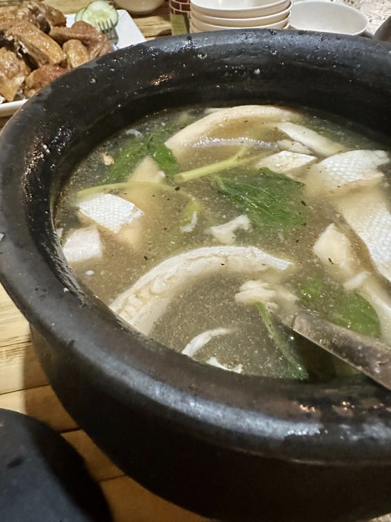 Makiling Ihawan Garden - sinampalukang manok