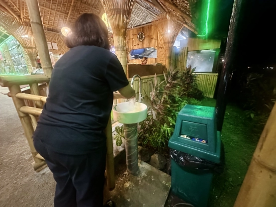 Makiling Ihawan Garden - seafood display