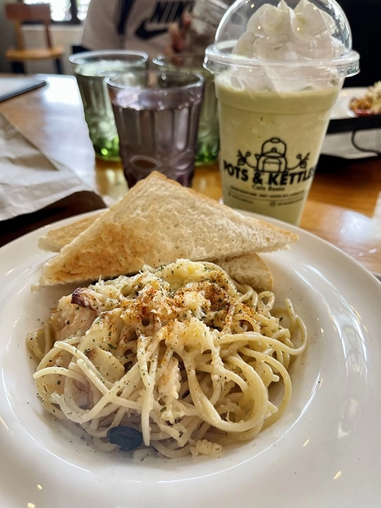 Pots and Kettles Bay Laguna - Aglio Olio