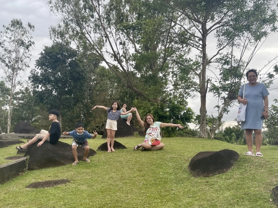 Spacio Caliraya - Take pictures with beautiful landscape