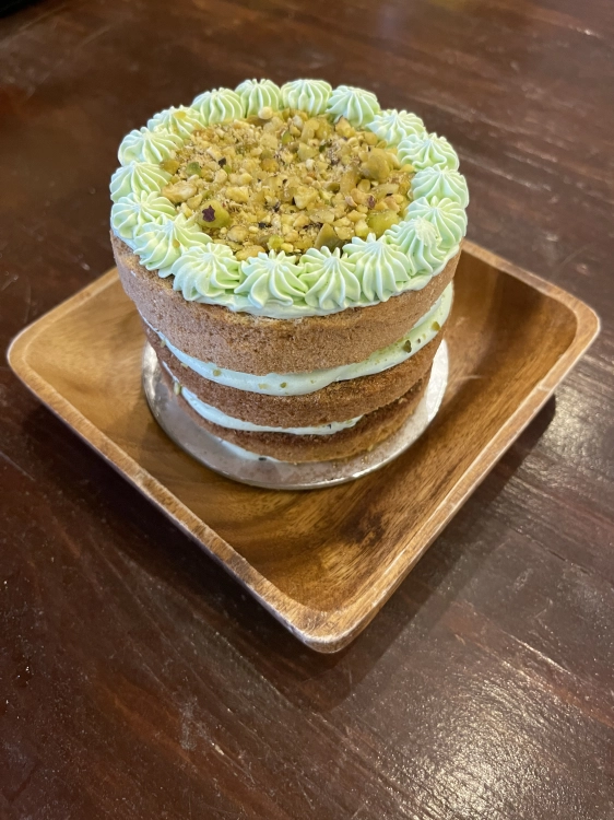 Spacio Caliraya - pistacio sansrival