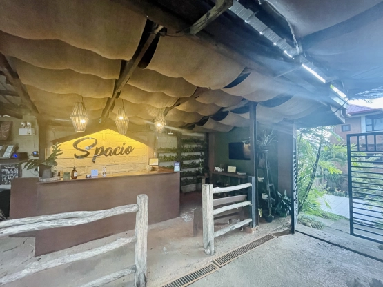 Spacio Caliraya - rustic