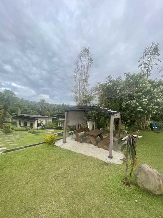 Spacio Caliraya - to the rooms