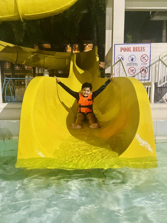Oasis resort hotel big water slide