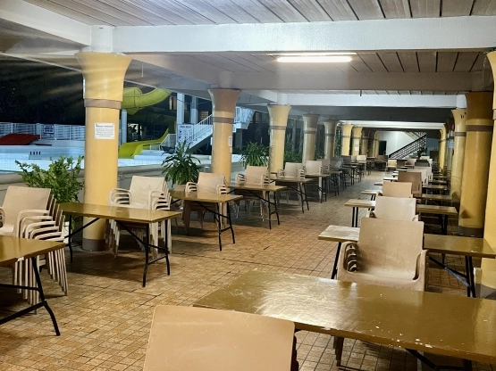 Oasis resort hotel tables and chairs
