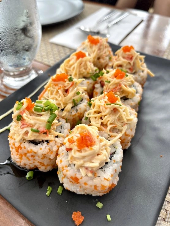 The Aviary Asian Fusion Cafe Victoria Laguna - Special California Maki