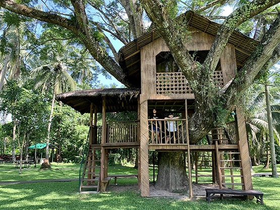 Tree house in rizal recreation center laguna