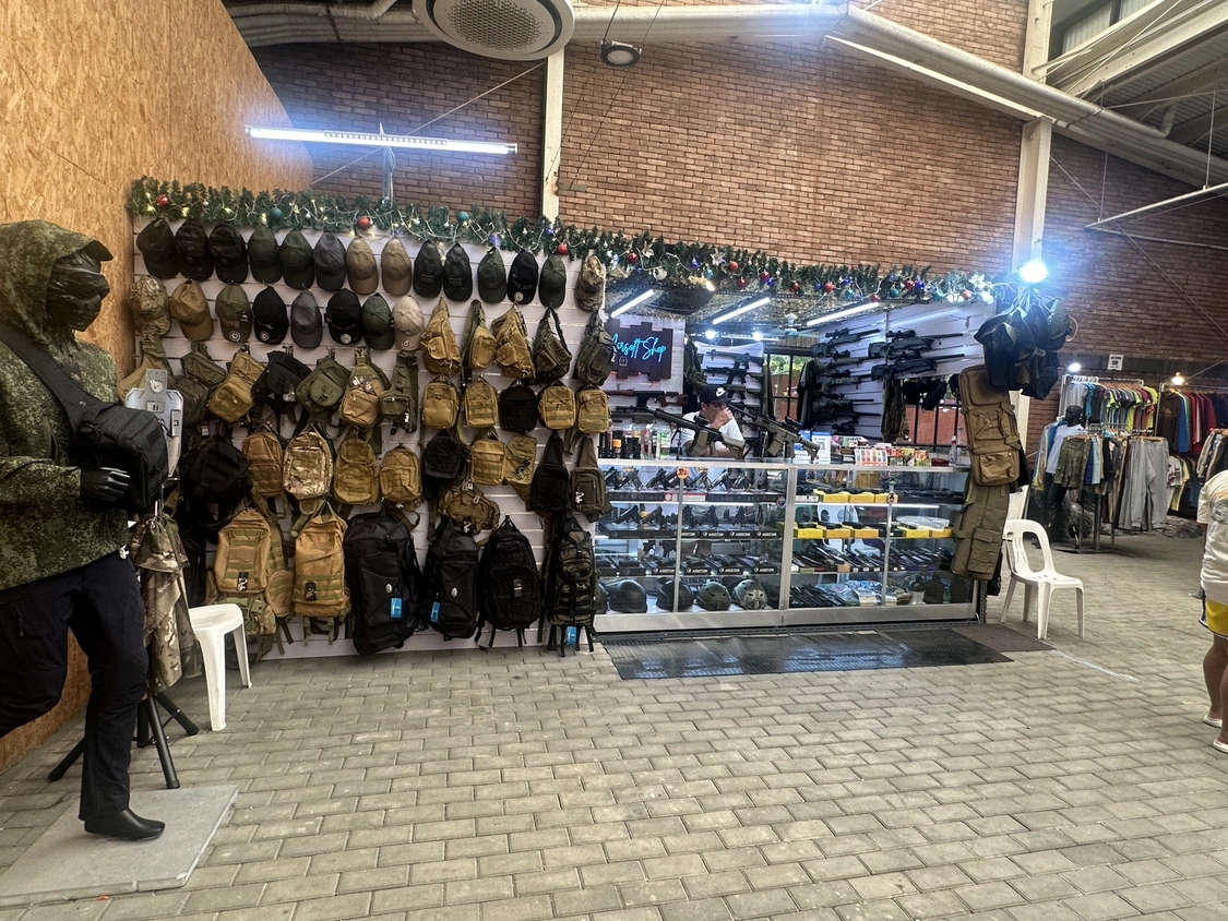 Mandelas' Go Kart - Bazaar